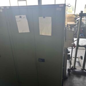 Werkstattschrank (mit Inhalt) – Bild 1