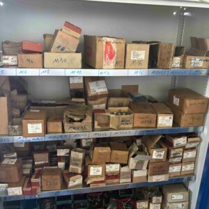 Werkstattschrank (mit Inhalt) – Bild 2