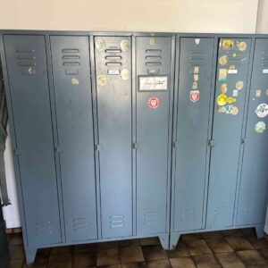 Posten Metallkleiderspinde – Bild 2