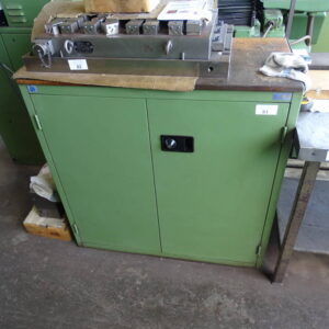 Werkstattschrank (mit Inhalt) – Bild 1
