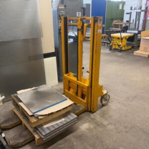 GENKINGER FTG 120 Gehstapler – Bild 1