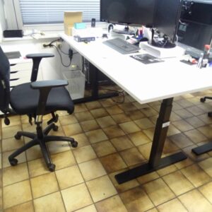 Büroarbeitsplatz – Bild 1