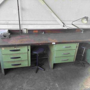 Werkbank (mit Inhalt) – Bild 1