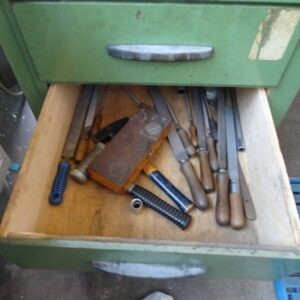 Doppel-Werkbank (mit Inhalt) – Bild 8