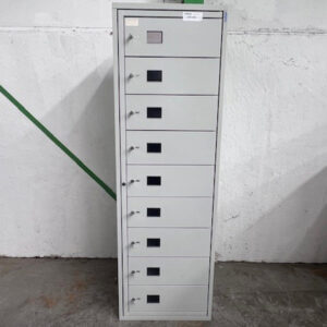 Metallschrank – Bild 1