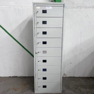 Metallschrank – Bild 1