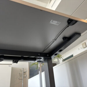 STEELCASE Activa Lift 2 elektrisch höhenverstellbarer Schreibtisch, 200 x 90 – Bild 4