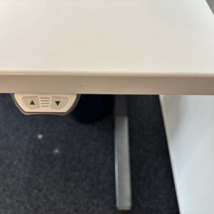 STEELCASE Activa Lift 2 elektrisch höhenverstellbarer Schreibtisch, 180 x 80 – Bild 2