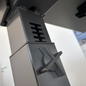 KÖNIG & NEURATH mechanisch höhenverstellbarer Schreibtisch – Bild 6