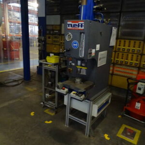 NEFF THS4 Hydraulikpresse – Bild 1
