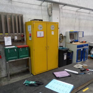 ASECOS Gefahrstoffschrank – Bild 2