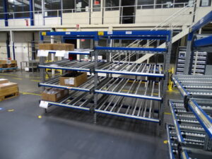 BITO Kommissionierregal mit Rollenbahnen