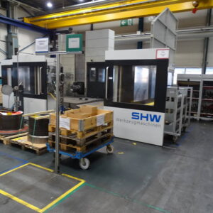SHW Uniforce 6 CNC-Fahrständerfräsmaschine – Bild 1