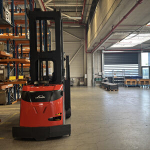 LINDE  K Hochregal- / Schmalgangstapler – Bild 4
