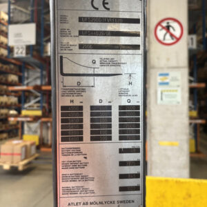 LINDE UFS2000 TVFRE680  Elektro-Schubmaststapler, Vierwegsrtapler – Bild 6