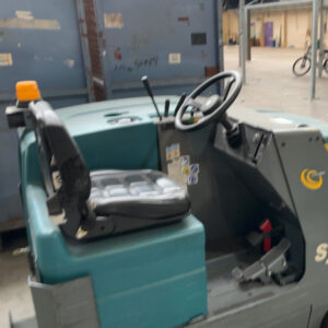 .TENNANT S20 Aufsitzkehrsaugmaschine – Bild 3