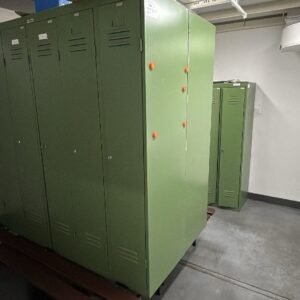 ,Dick Metallkleiderspind – Bild 1