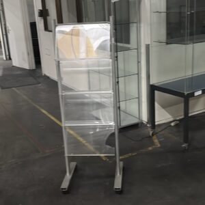 ,Zeitungsständer – Bild 2