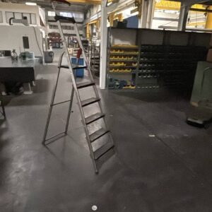 ,Leiter klappbar – Bild 1