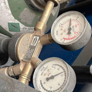 Cloos Qineo Micro Pulse 300 MIG/MAG-Schweissgeraet mit Kuehleinheit – Bild 12