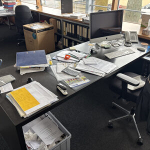 Büroarbeitsplatz – Bild 2