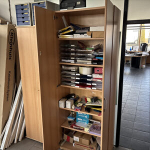 Posten 2x Aktenschrank  holzoptik, ohne Inhalt – Bild 2